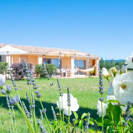 La Bastide Des Bourguets Adults Only, Mont Ventoux Bed & Breakfast 4*