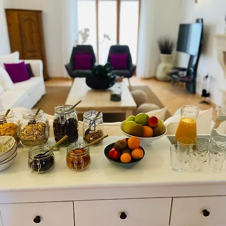 Bed & Breakfast La Bastide Des Bourguets Adults Only, Mont Ventoux