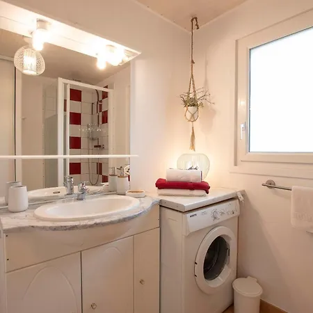 Bed & Breakfast La Bastide Des Bourguets Adults Only, Mont Ventoux Sault-de-Vaucluse