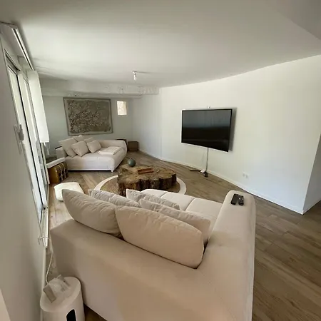 Bed & Breakfast La Bastide Des Bourguets Adults Only, Mont Ventoux Sault-de-Vaucluse