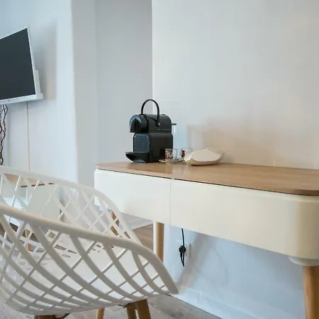 Bed & Breakfast La Bastide Des Bourguets Adults Only, Mont Ventoux